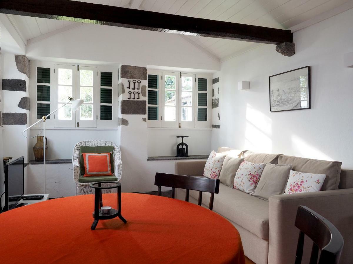 Monserrate - Galera Cottage Caloura Extérieur photo