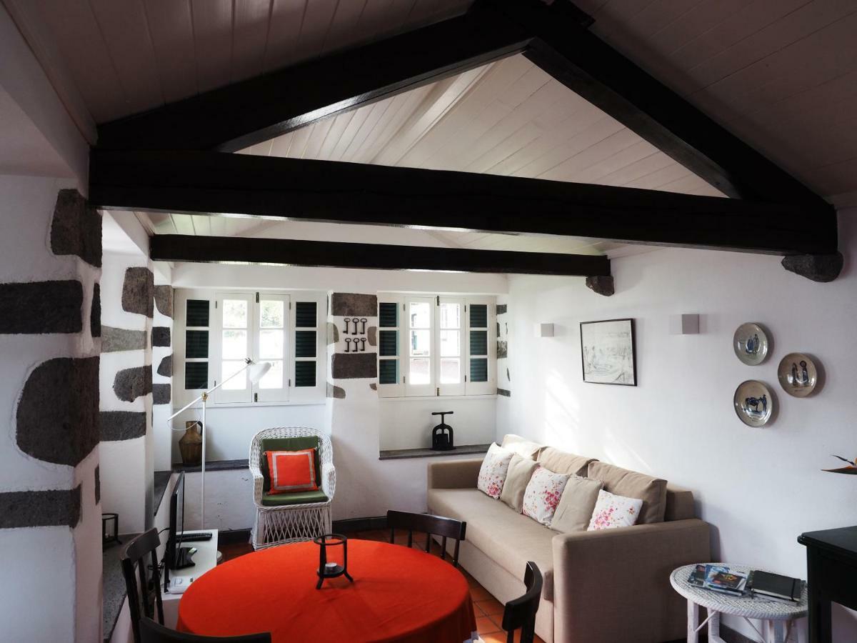 Monserrate - Galera Cottage Caloura Extérieur photo